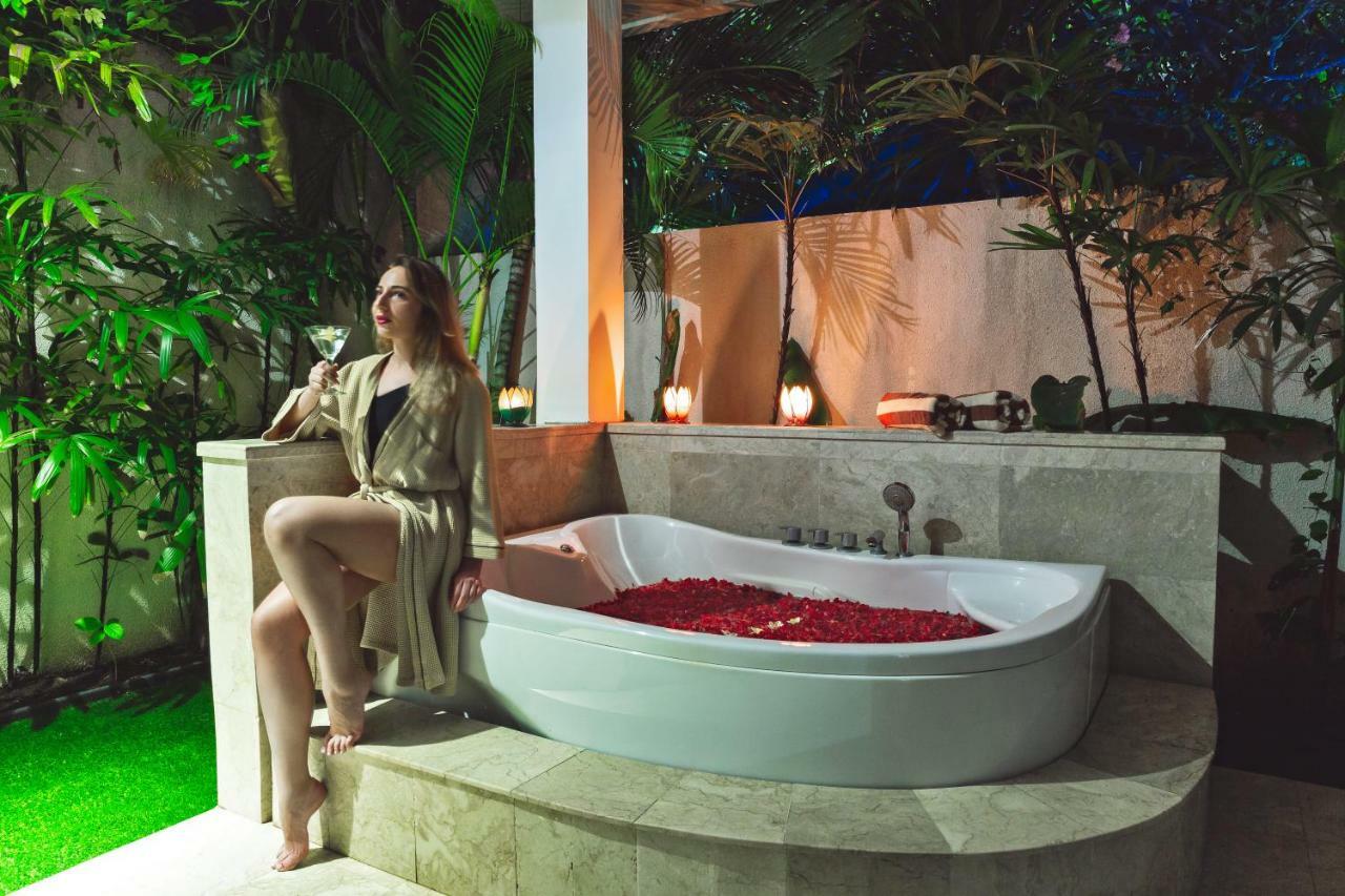 D&G Villas Nusa Dua Nusa Dua  Esterno foto